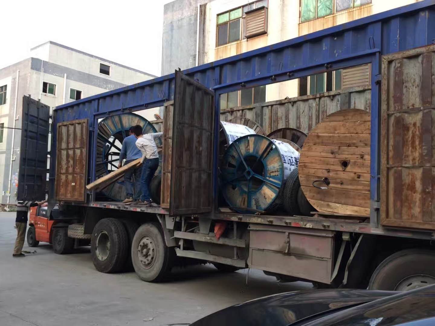 建圳達(dá)電纜打包出貨圖 建圳達(dá)電纜打包出貨圖